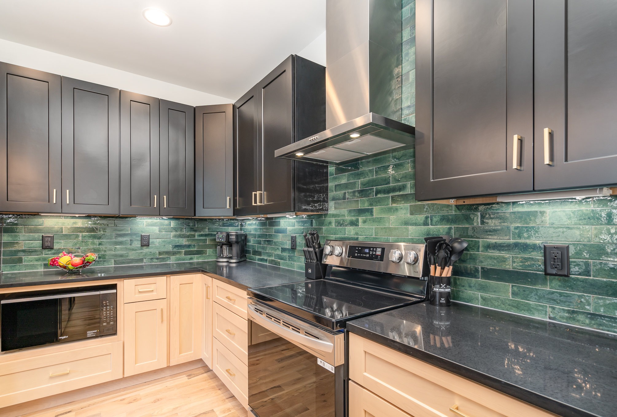 2000 S Hamilton Rd Unit: 12