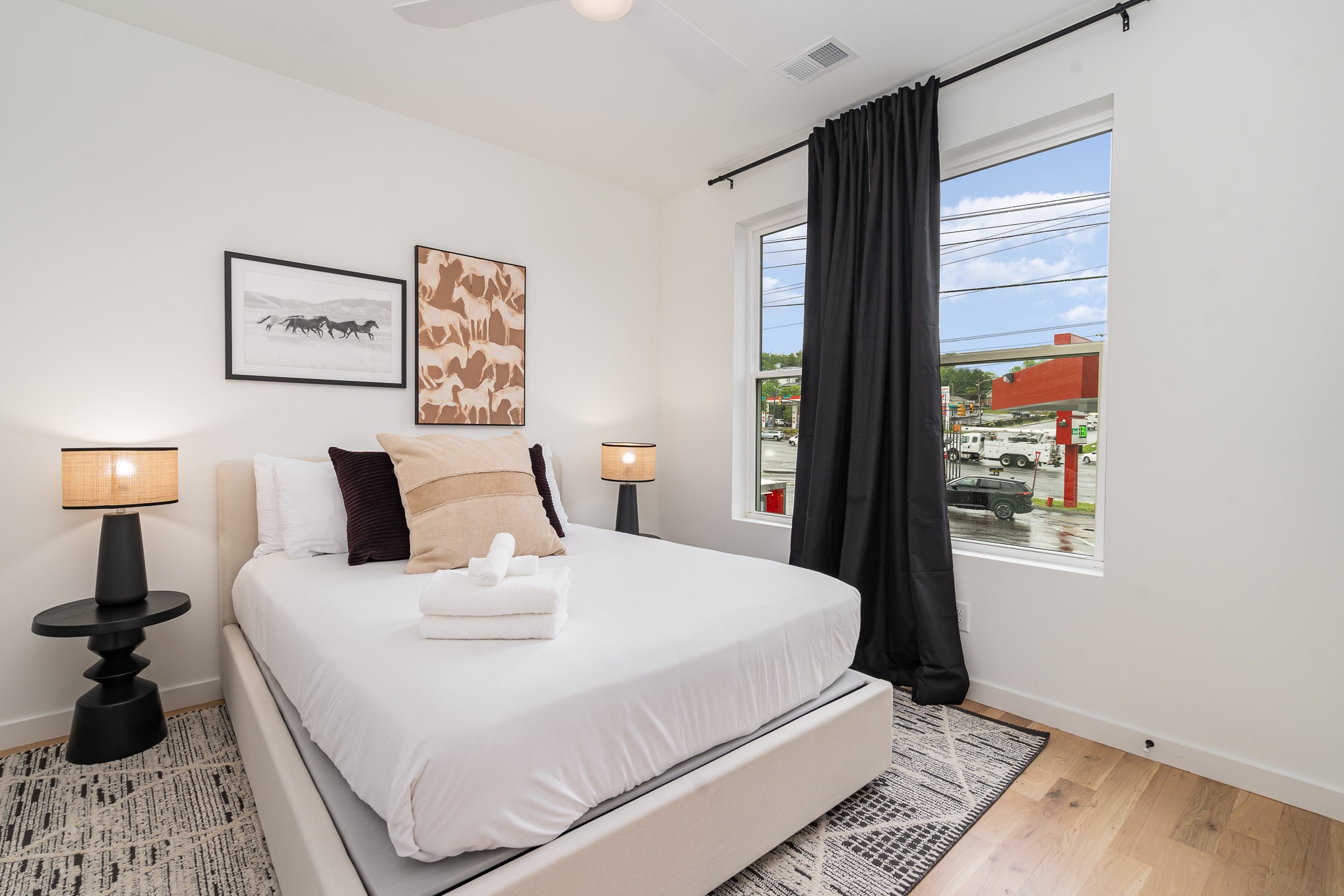 2000 S Hamilton Rd Unit: 12