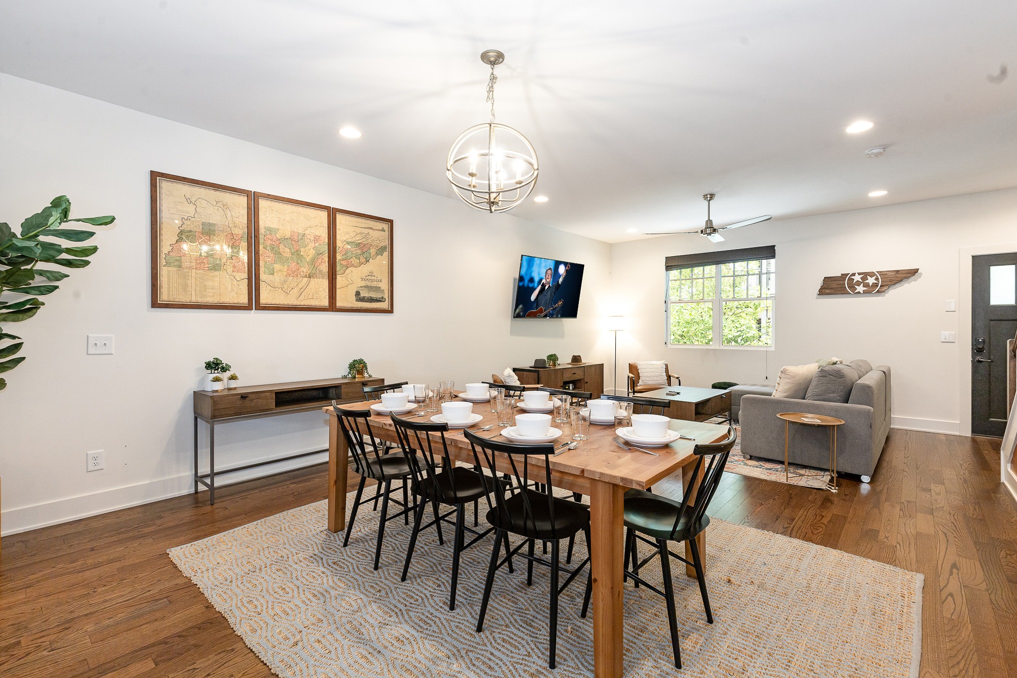 2118 Elliott Ave Unit: 10