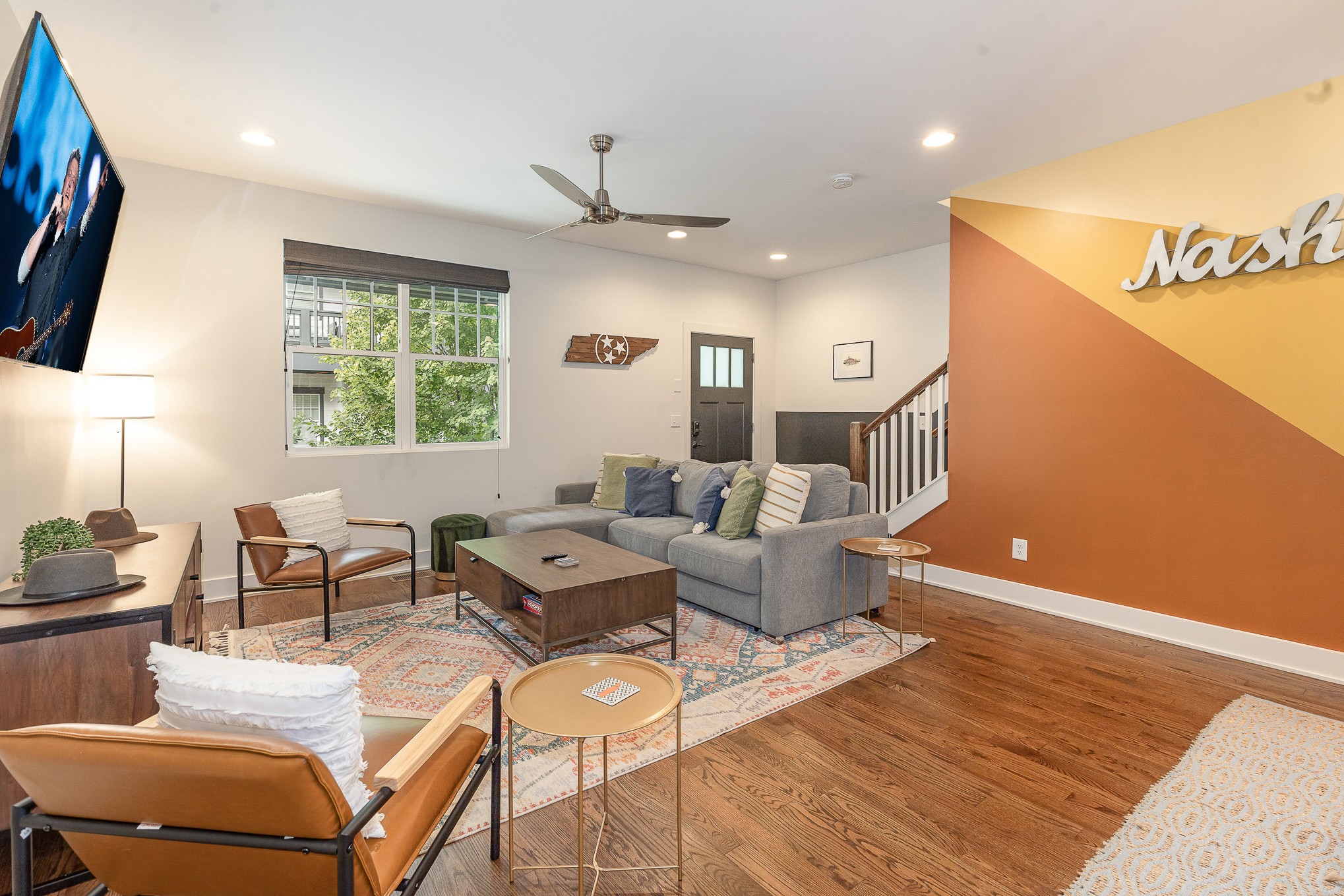 2118 Elliott Ave Unit: 10