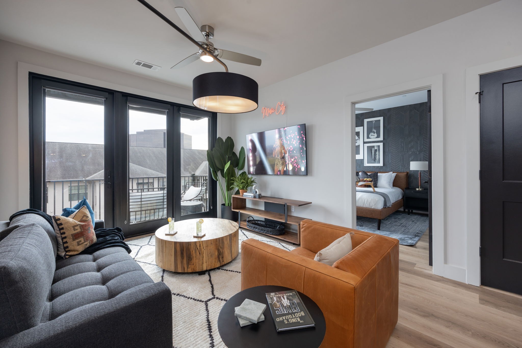 303 31st Ave, N Unit: 505