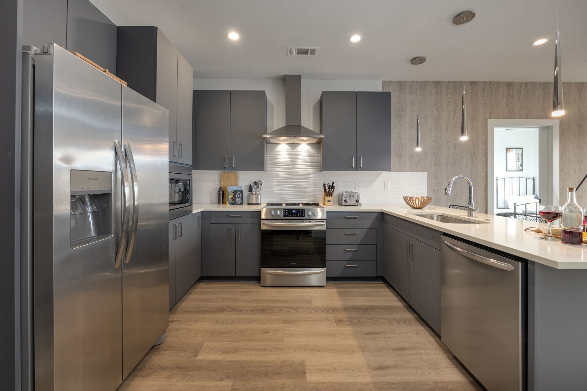 303 31st Ave, N Unit: 505
