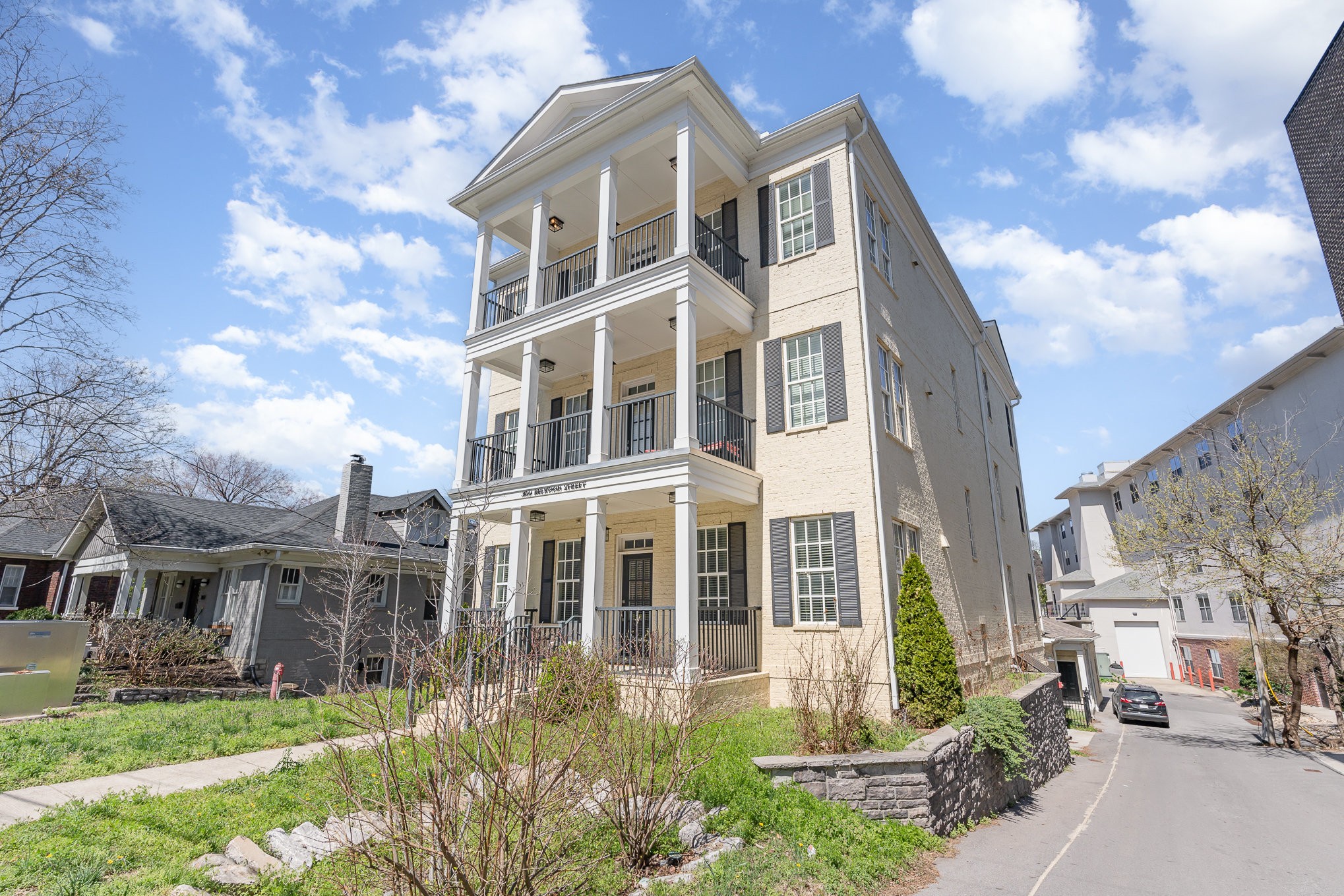 3100 Belwood St Unit: 101