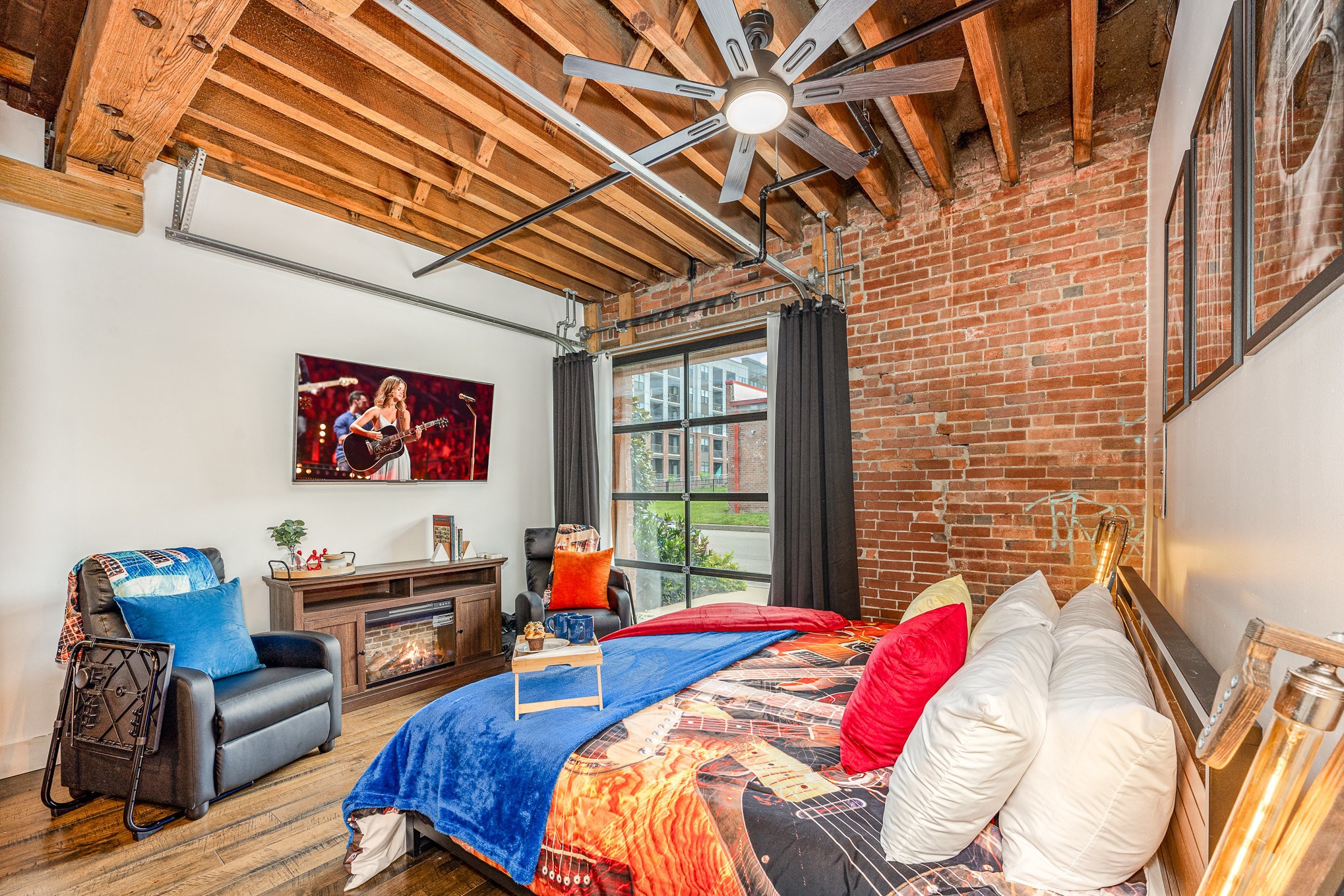 610 21st Ave, N Unit: 108