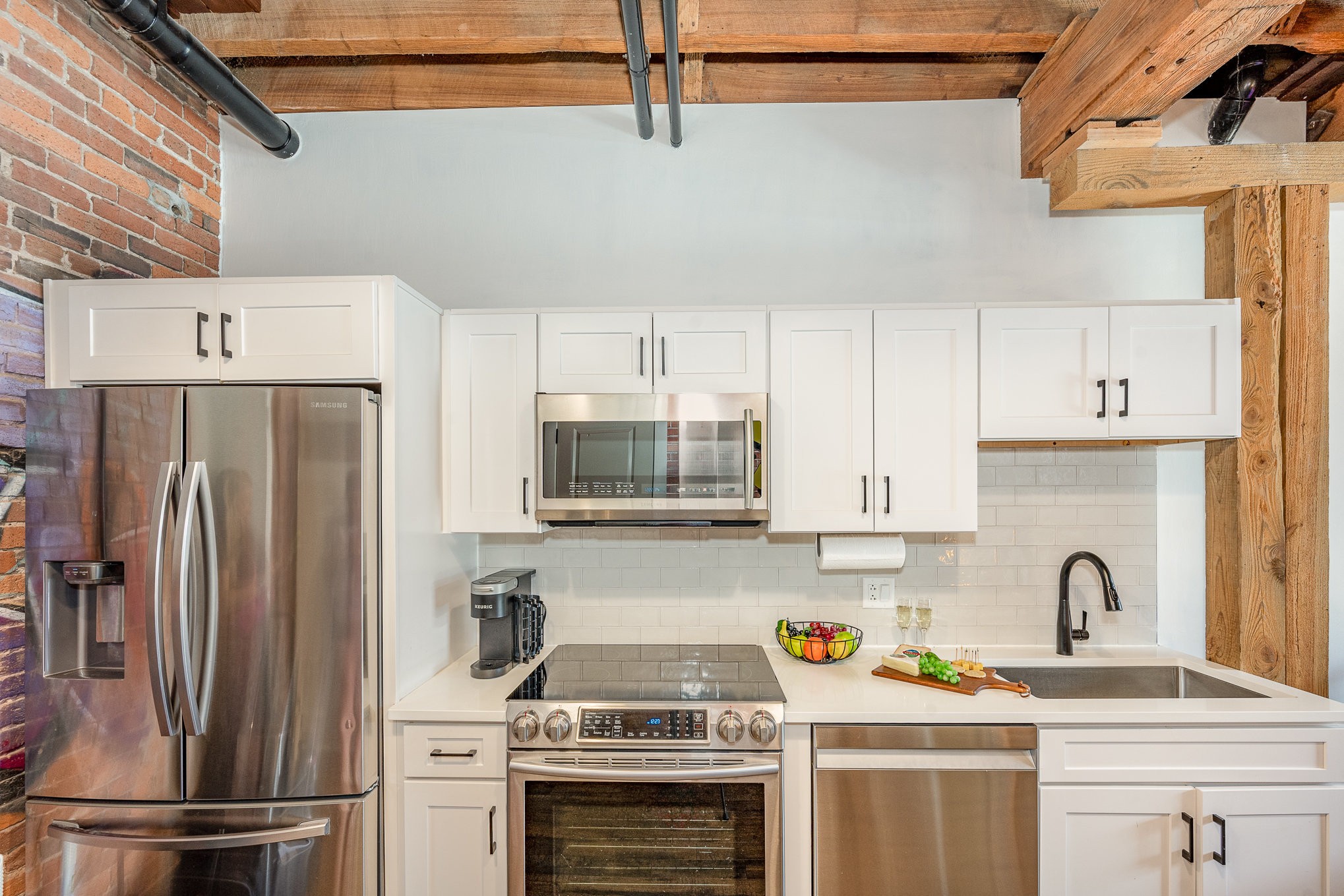 610 21st Ave, N Unit: 108