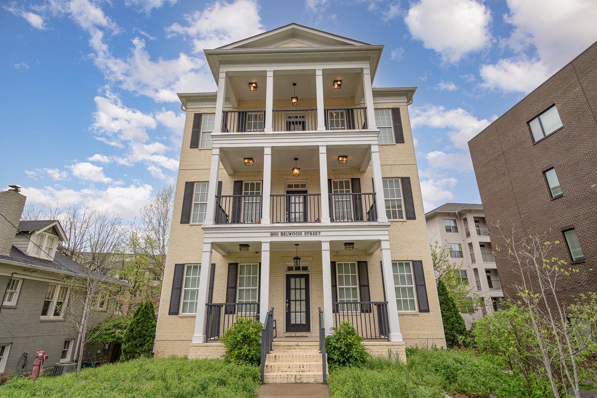 3100 Belwood St Unit: 201