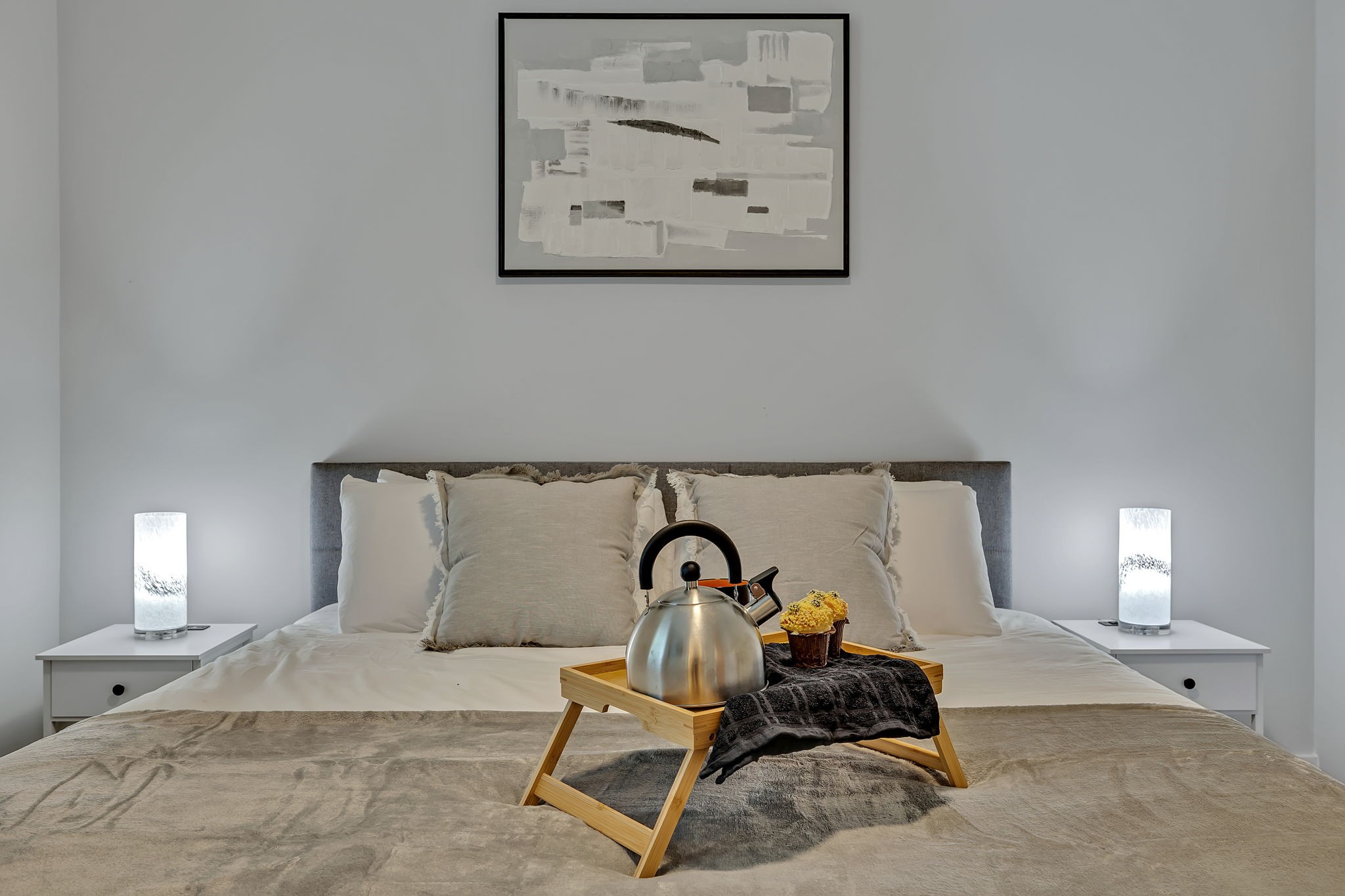 805B Bradford Ave Unit: 102