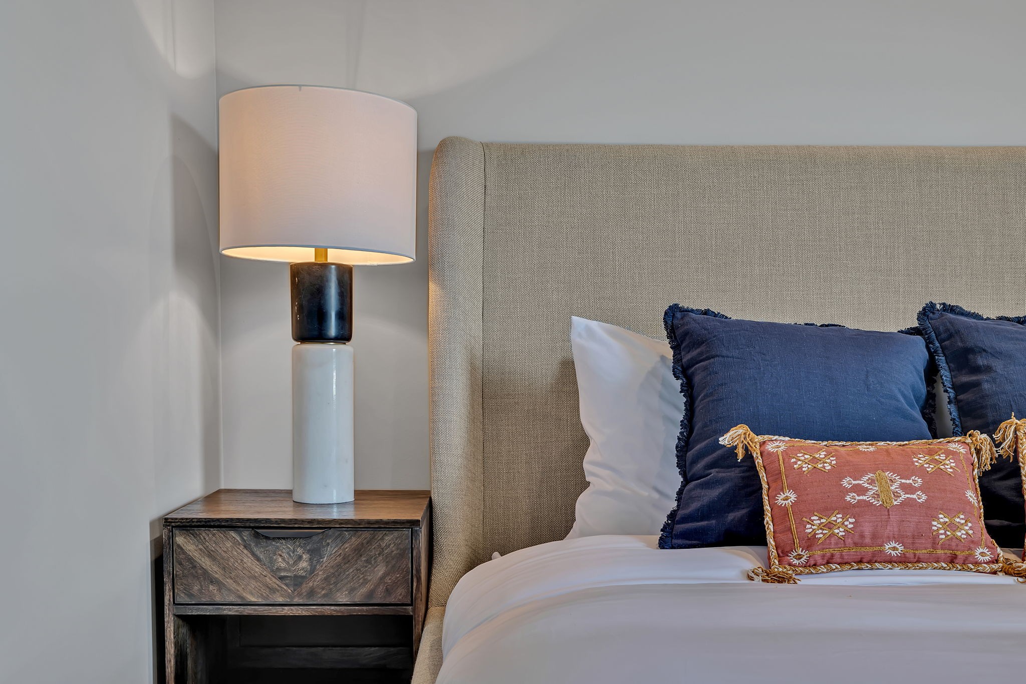 426 E Iris Dr Unit: 101