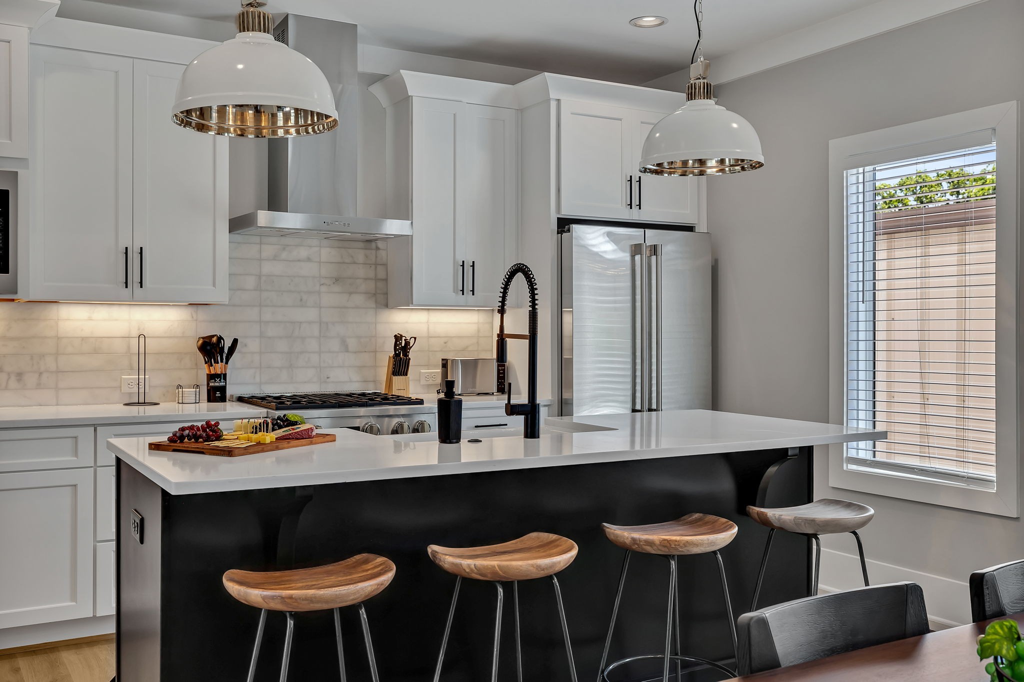 426 E Iris Dr Unit: 101