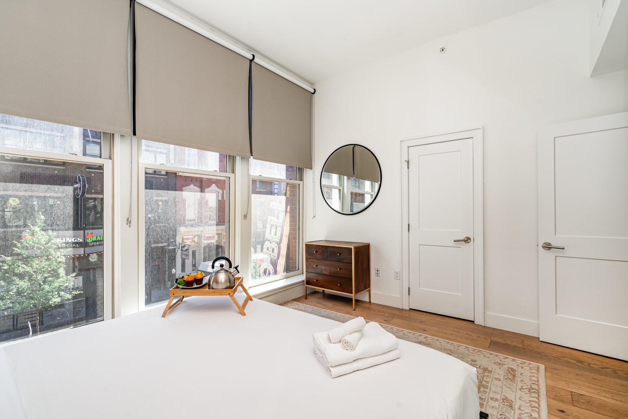 133 2nd Ave, N Unit: 201