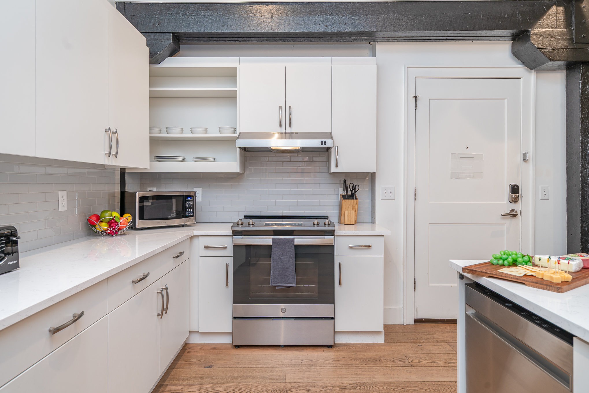 133 2nd Ave, N Unit: 501