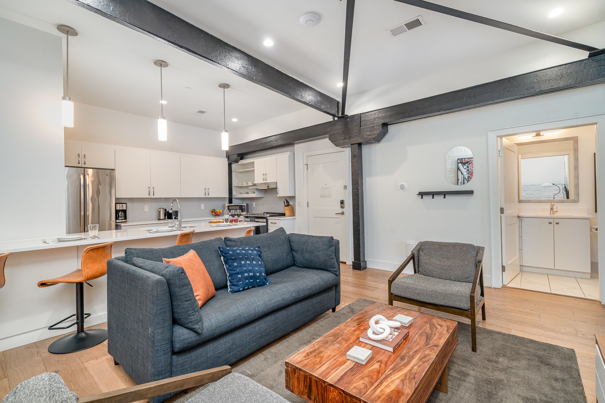 133 2nd Ave, N Unit: 501