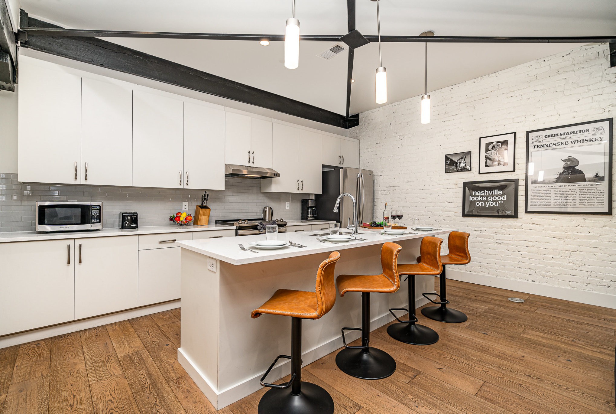 133 2nd Ave, N Unit: 502