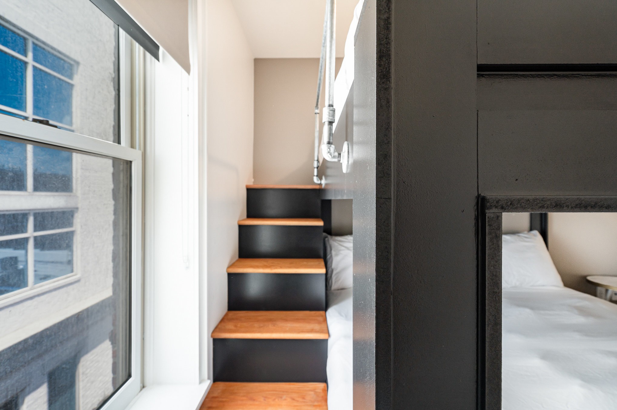 133 2nd Ave, N Unit: 502