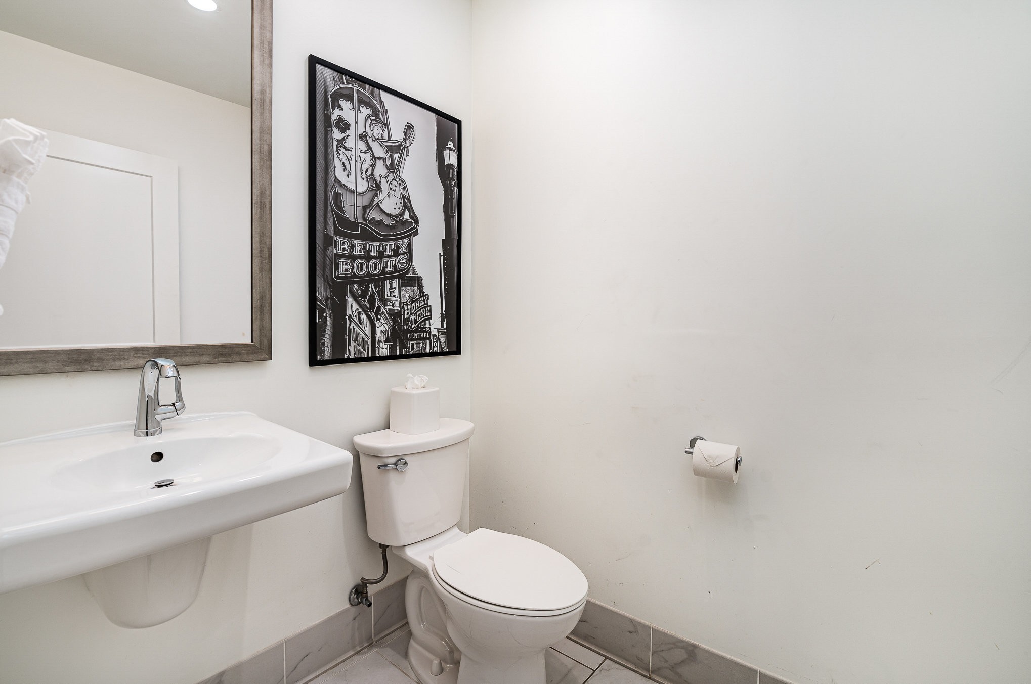 133 2nd Ave, N Unit: 502