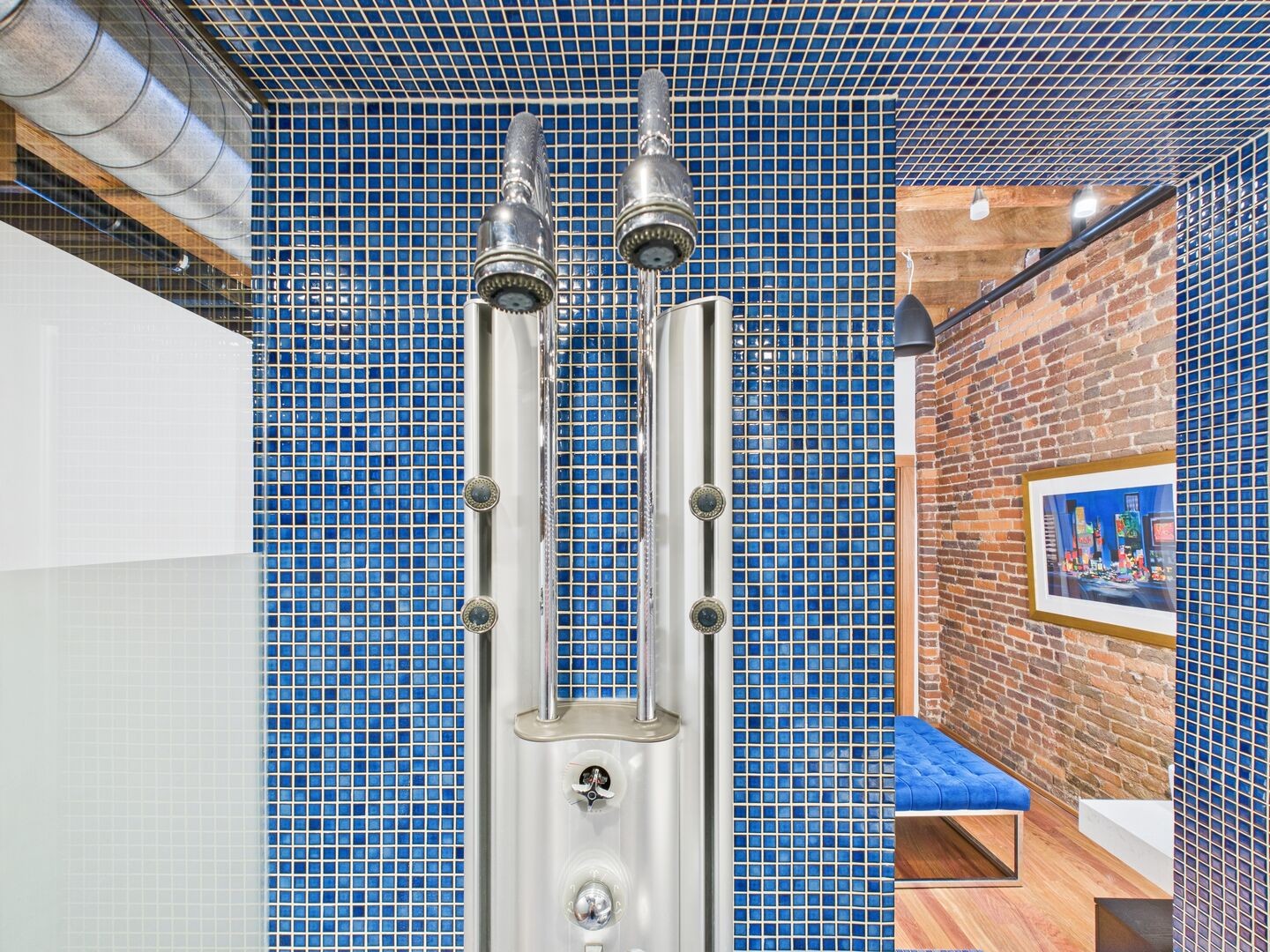 219 2nd Ave, N Unit: 200