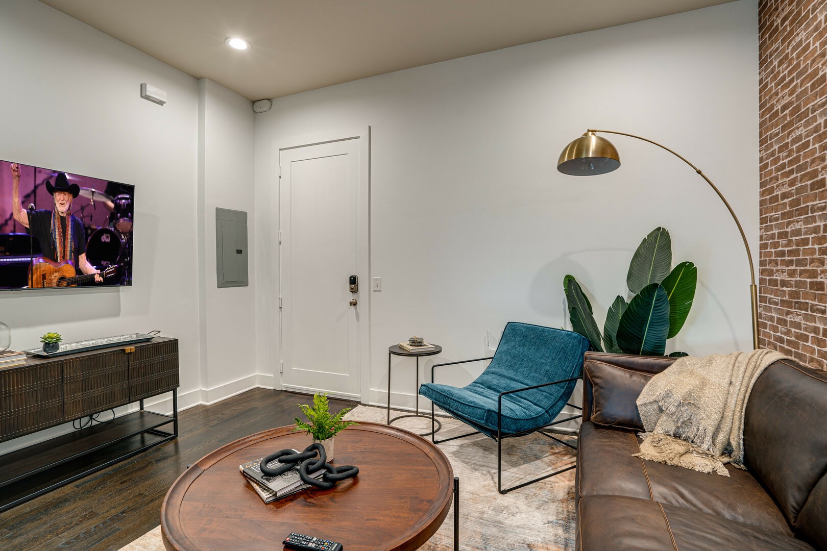 210 30th Ave, N Unit: 308