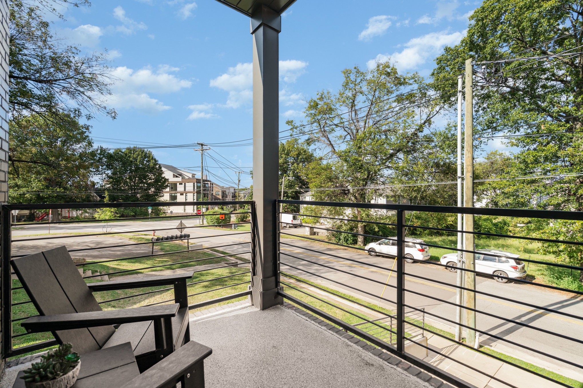 119 Acklen Park Dr Unit: 104