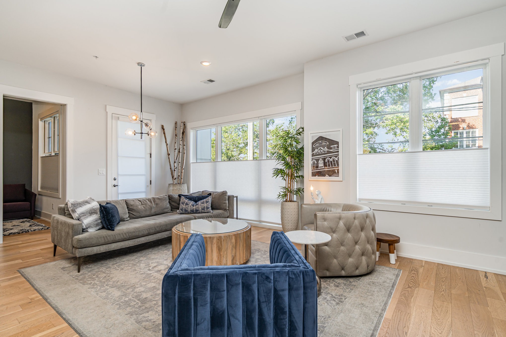 119 Acklen Park Dr Unit: 104