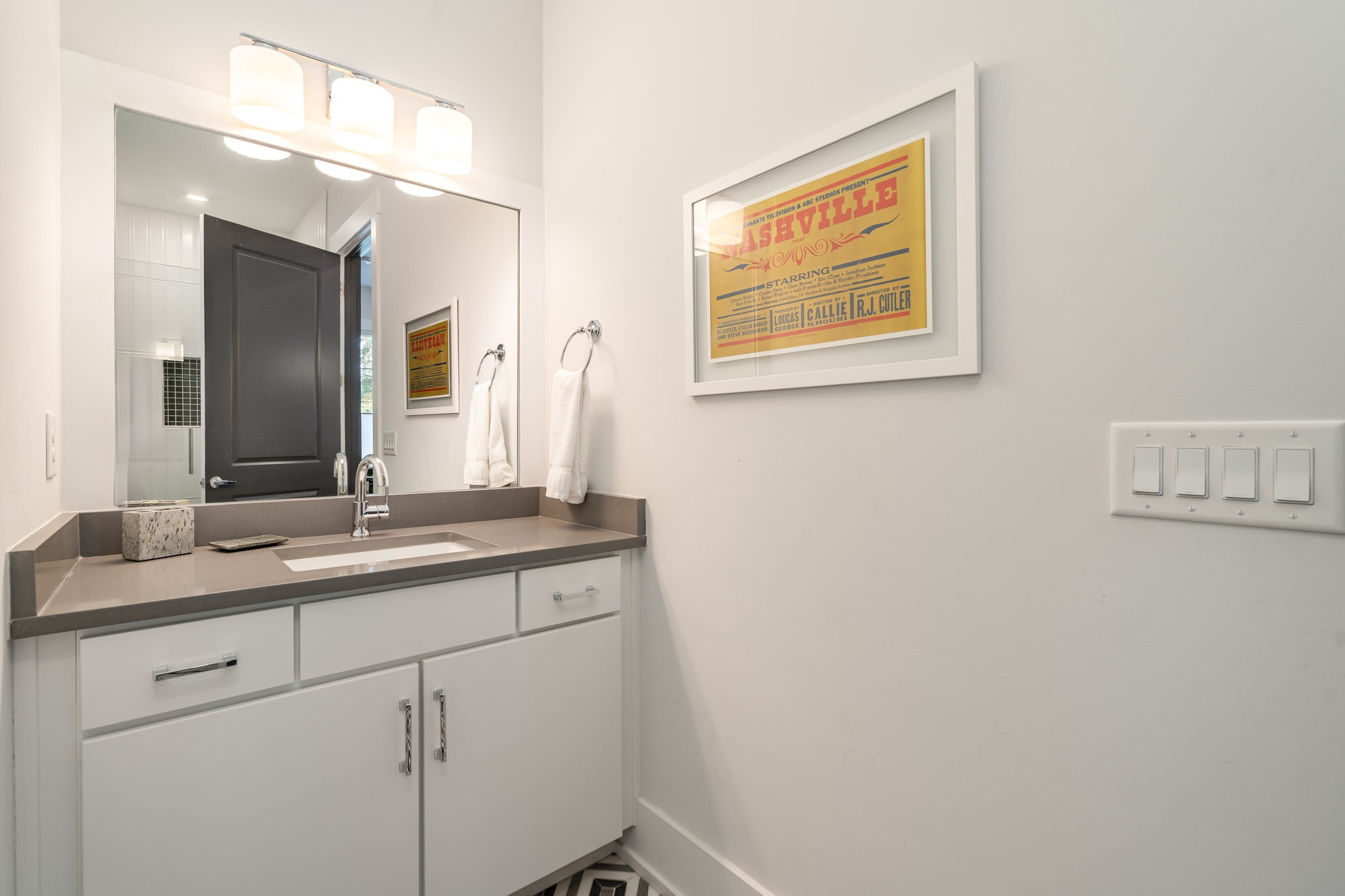 119 Acklen Park Dr Unit: 104