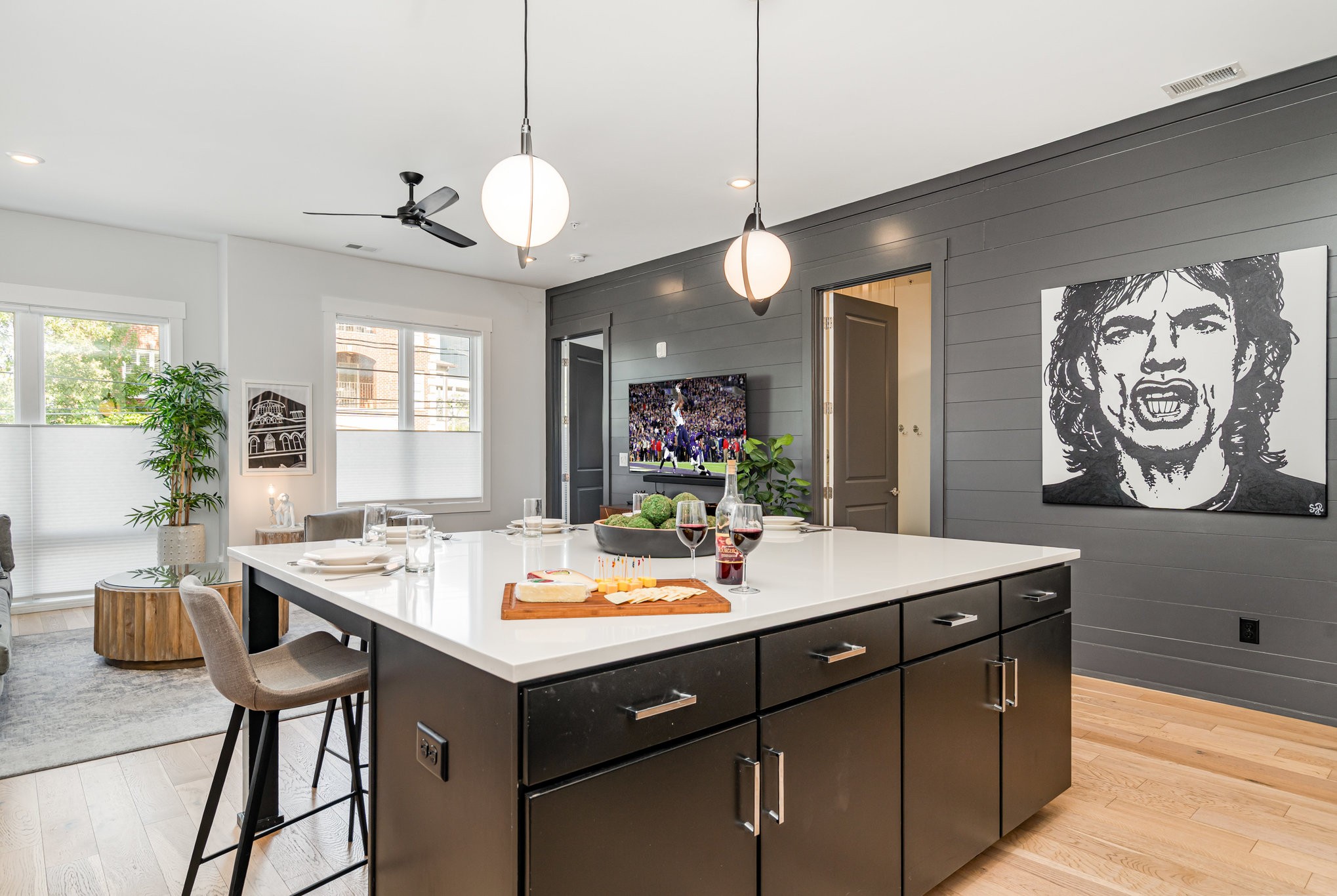 119 Acklen Park Dr Unit: 104