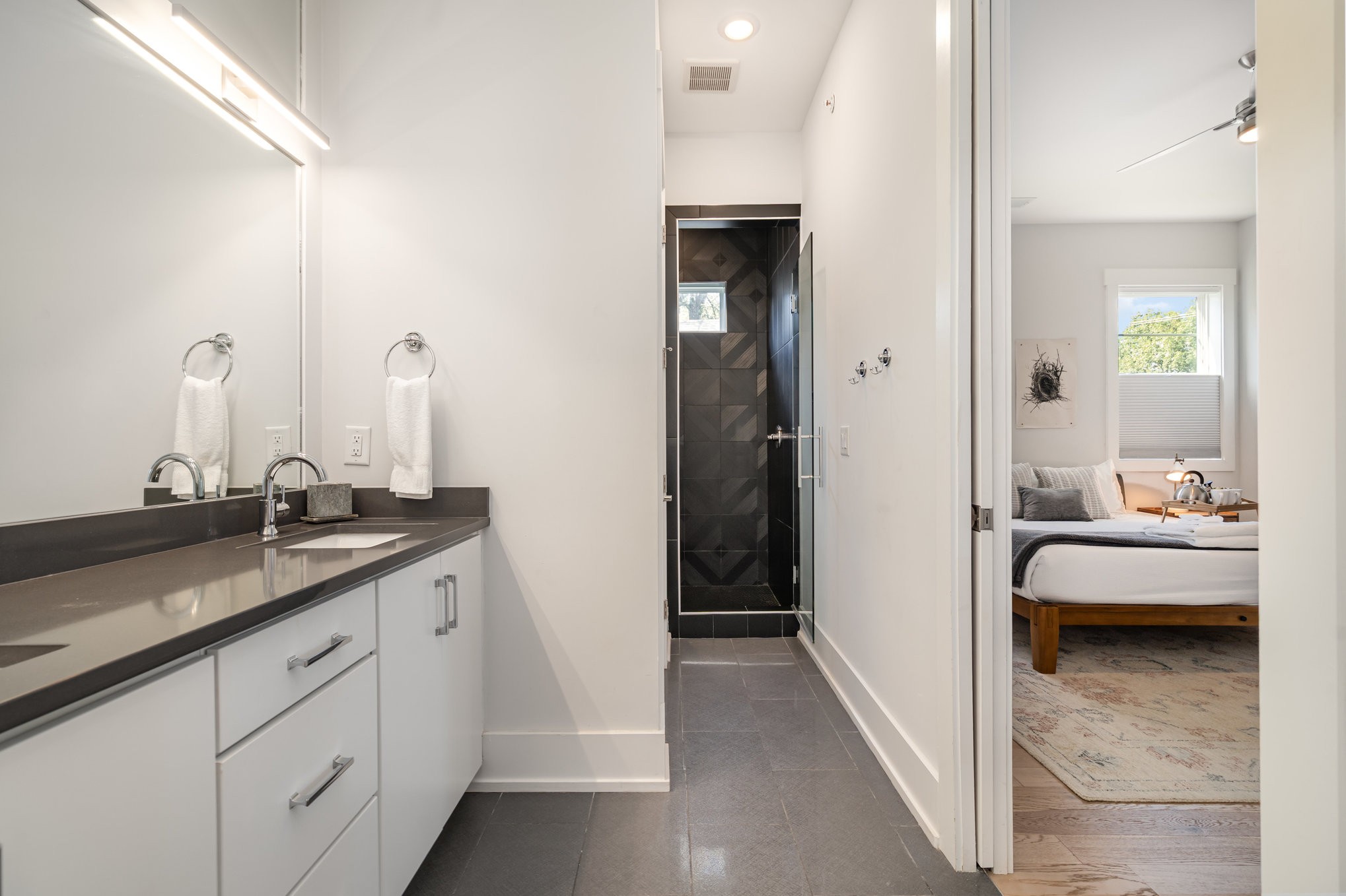 119 Acklen Park Dr Unit: 104