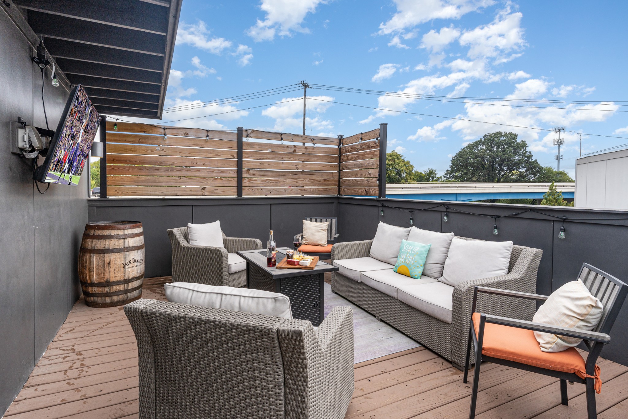 2410 Meharry Blvd Unit: 10