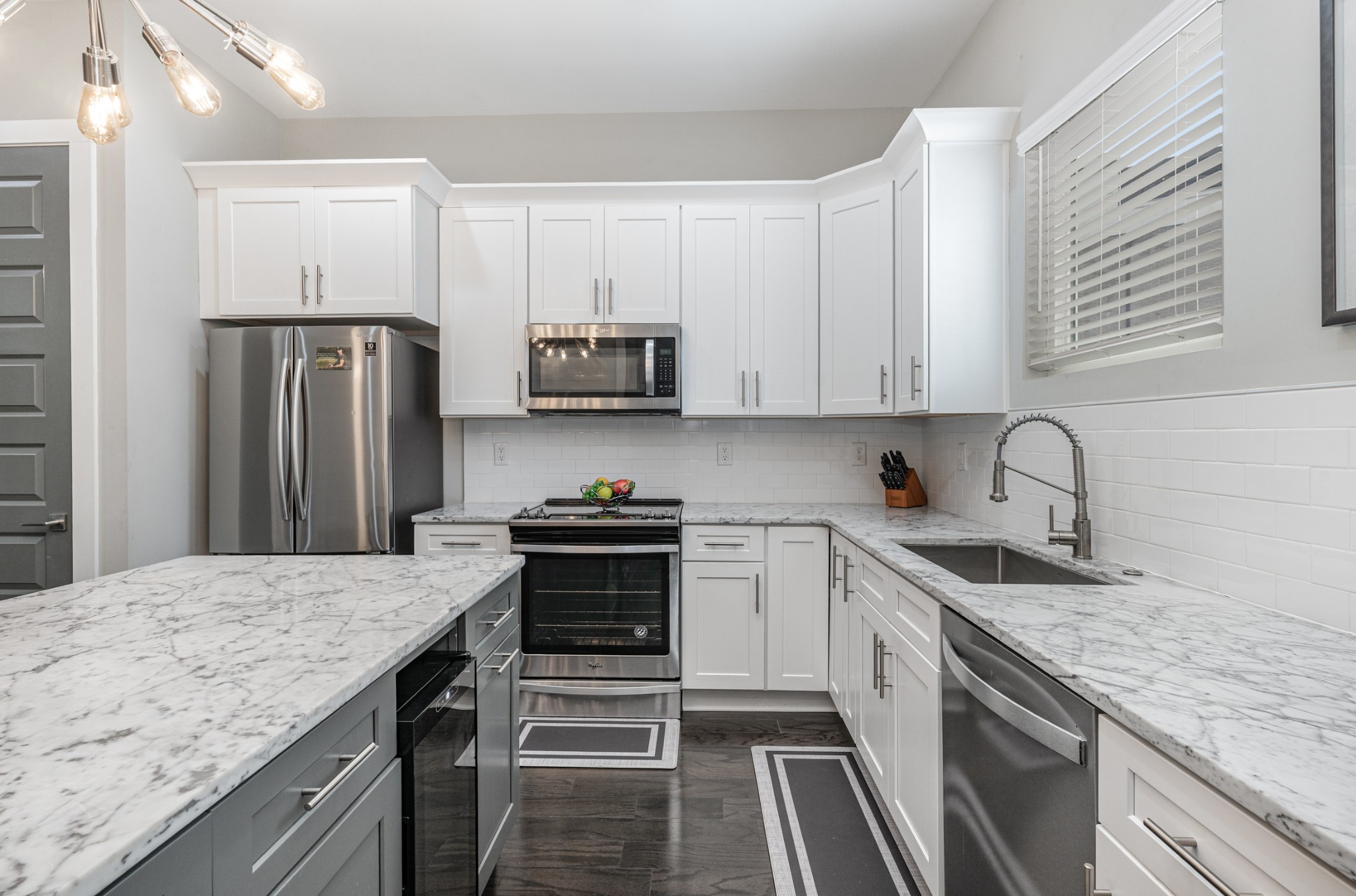 2410 Meharry Blvd Unit: 10