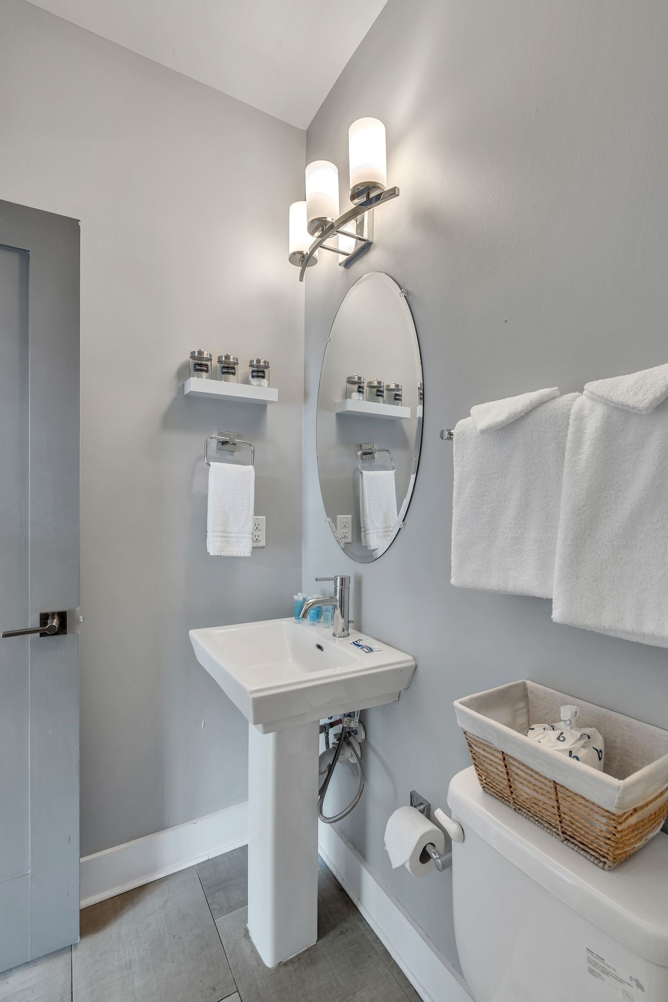 970 Youngs Ln Unit: I