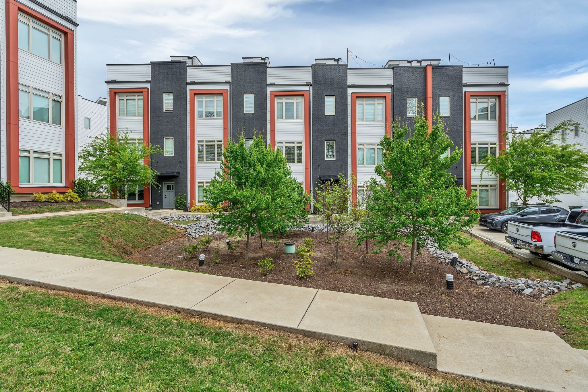 970 Youngs Ln Unit: I