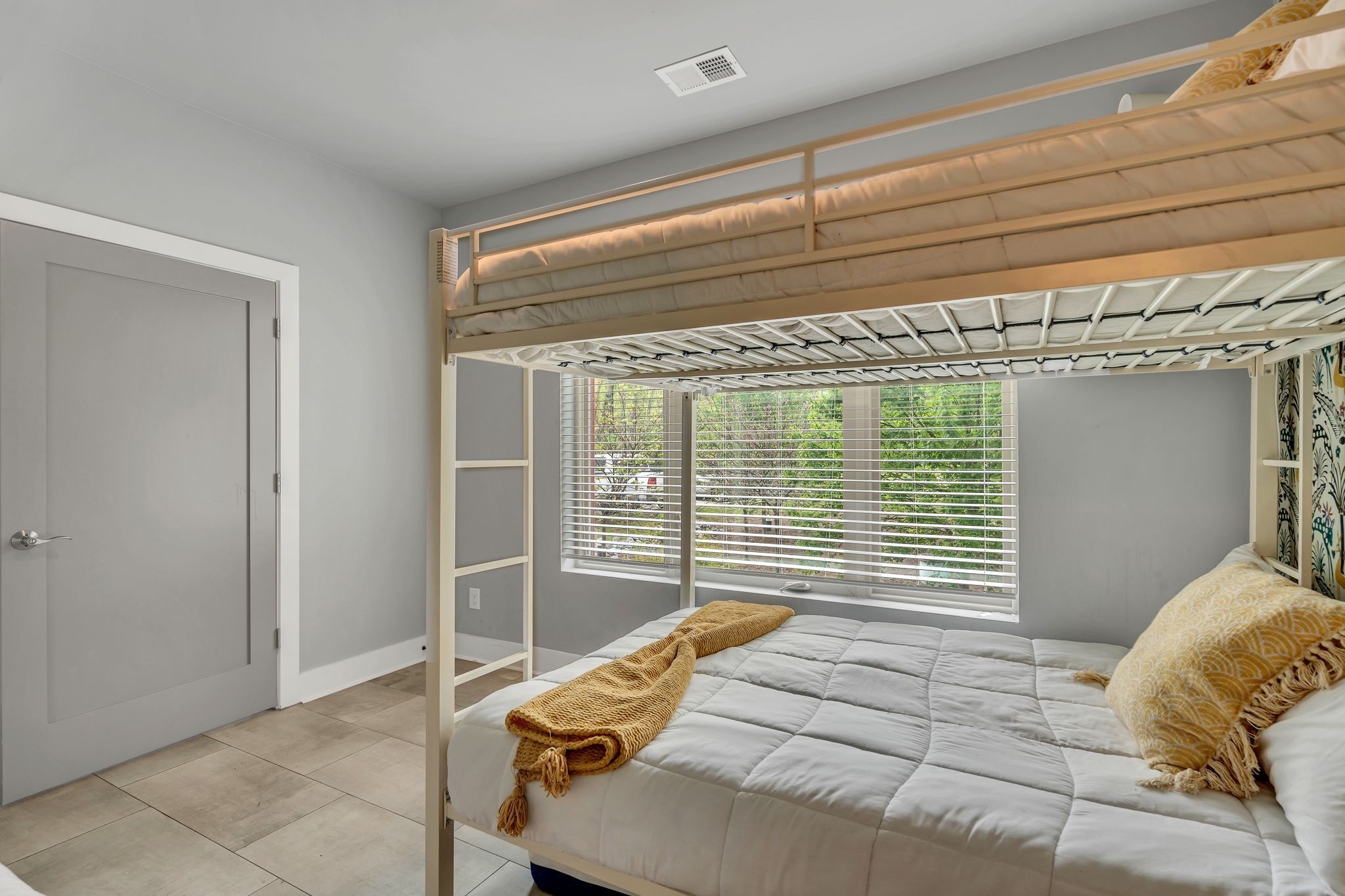 970 Youngs Ln Unit: I