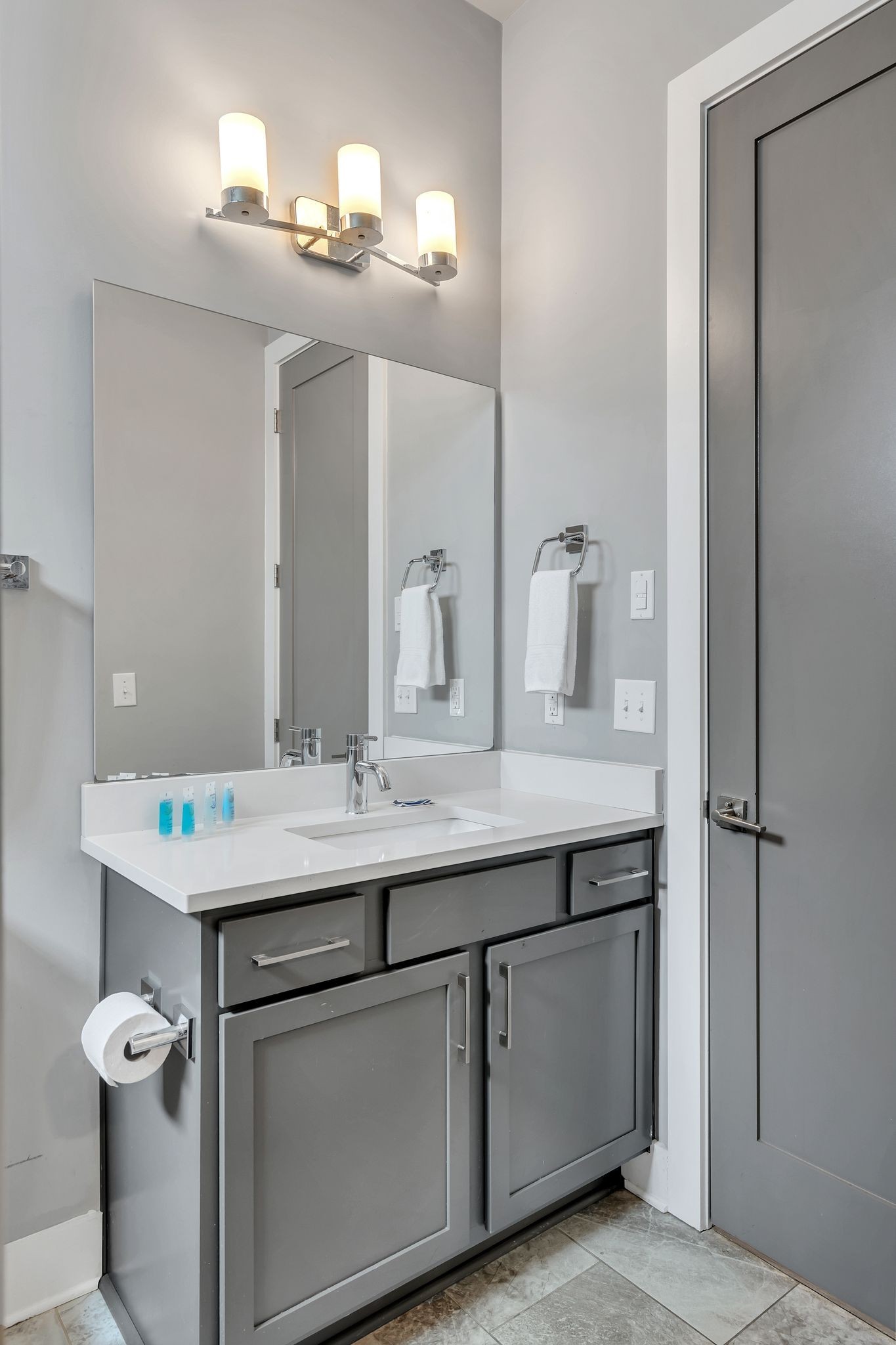 970 Youngs Ln Unit: I