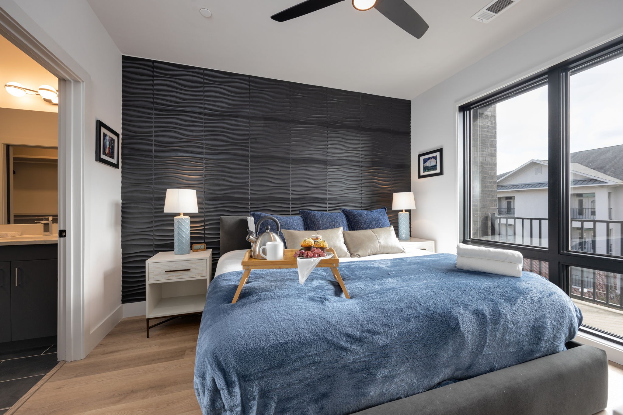 303 31st Ave, N Unit: 403