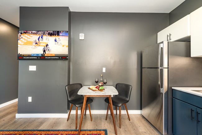 50 Music Sq, W Unit: 307