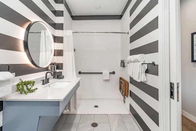 50 Music Sq, W Unit: 218