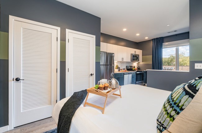 50 Music Sq, W Unit: 412