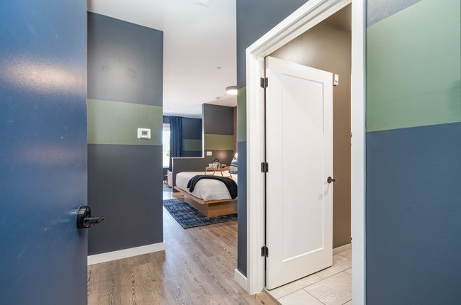 50 Music Sq, W Unit: 407