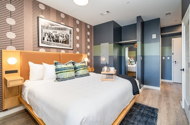 50 Music Sq, W Unit: 407