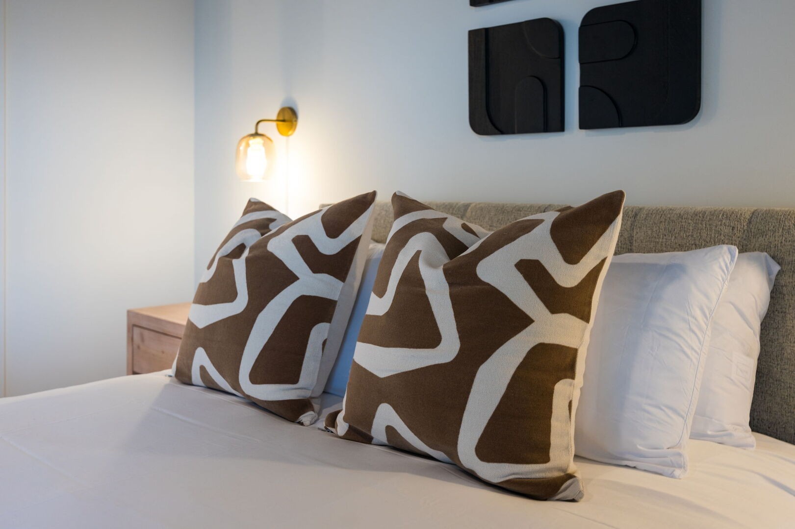 635 7th Ave, S Unit: 311