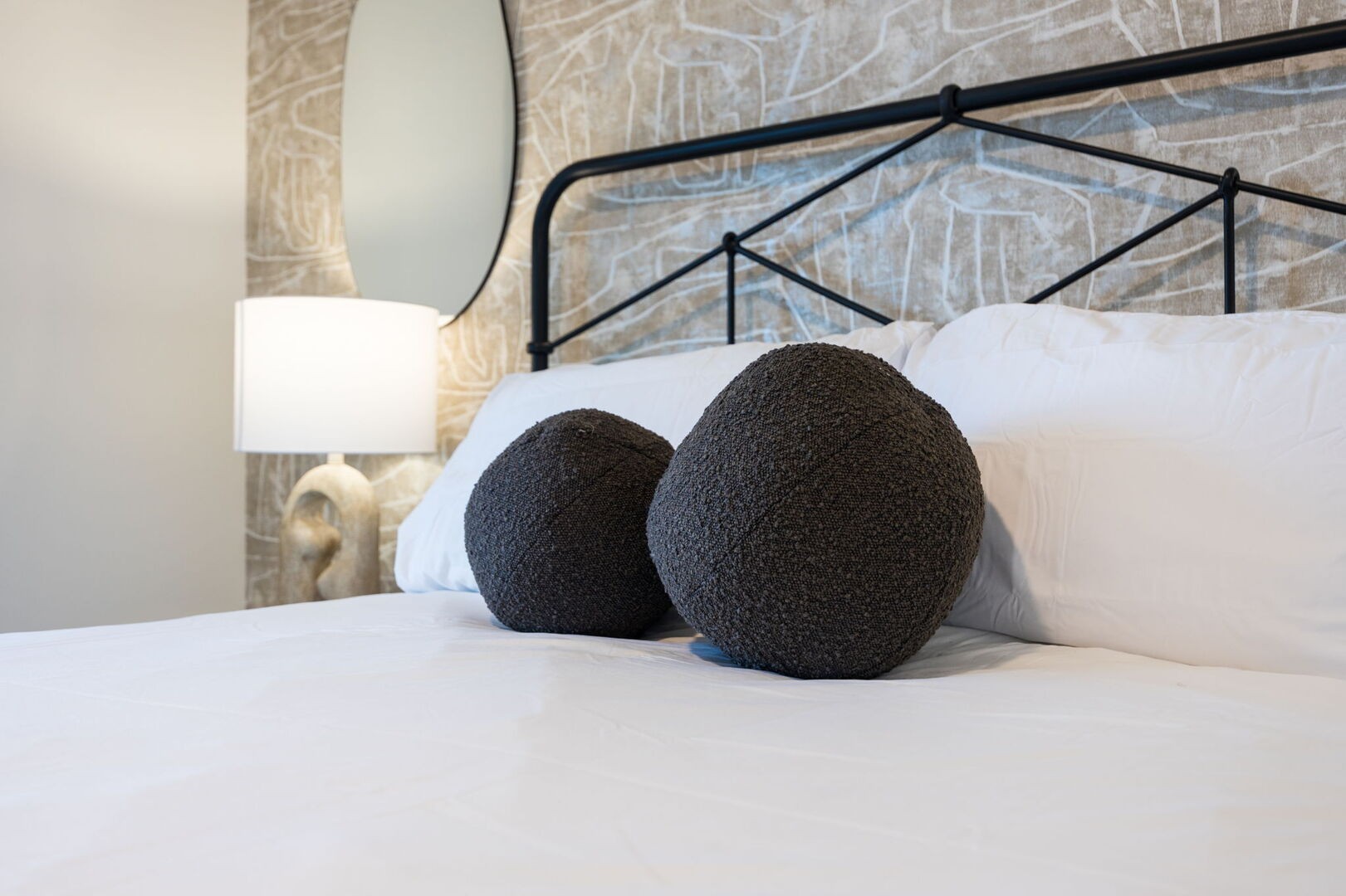 635 7th Ave, S Unit: 311