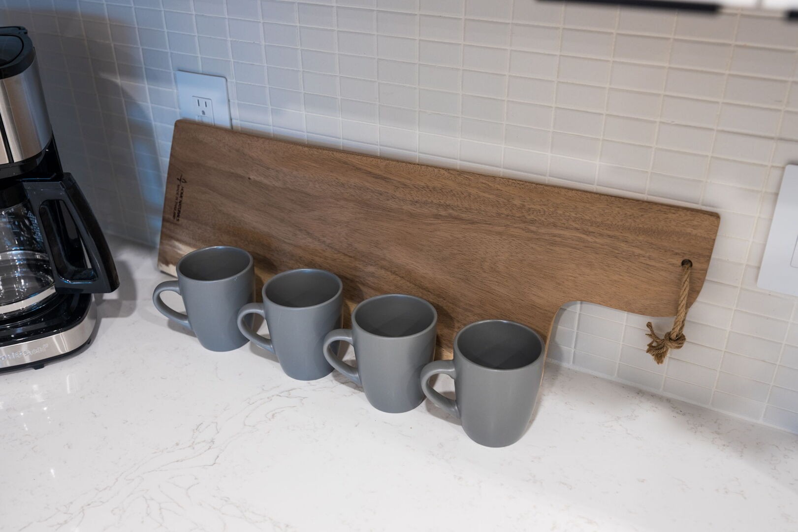 635 7th Ave, S Unit: 311