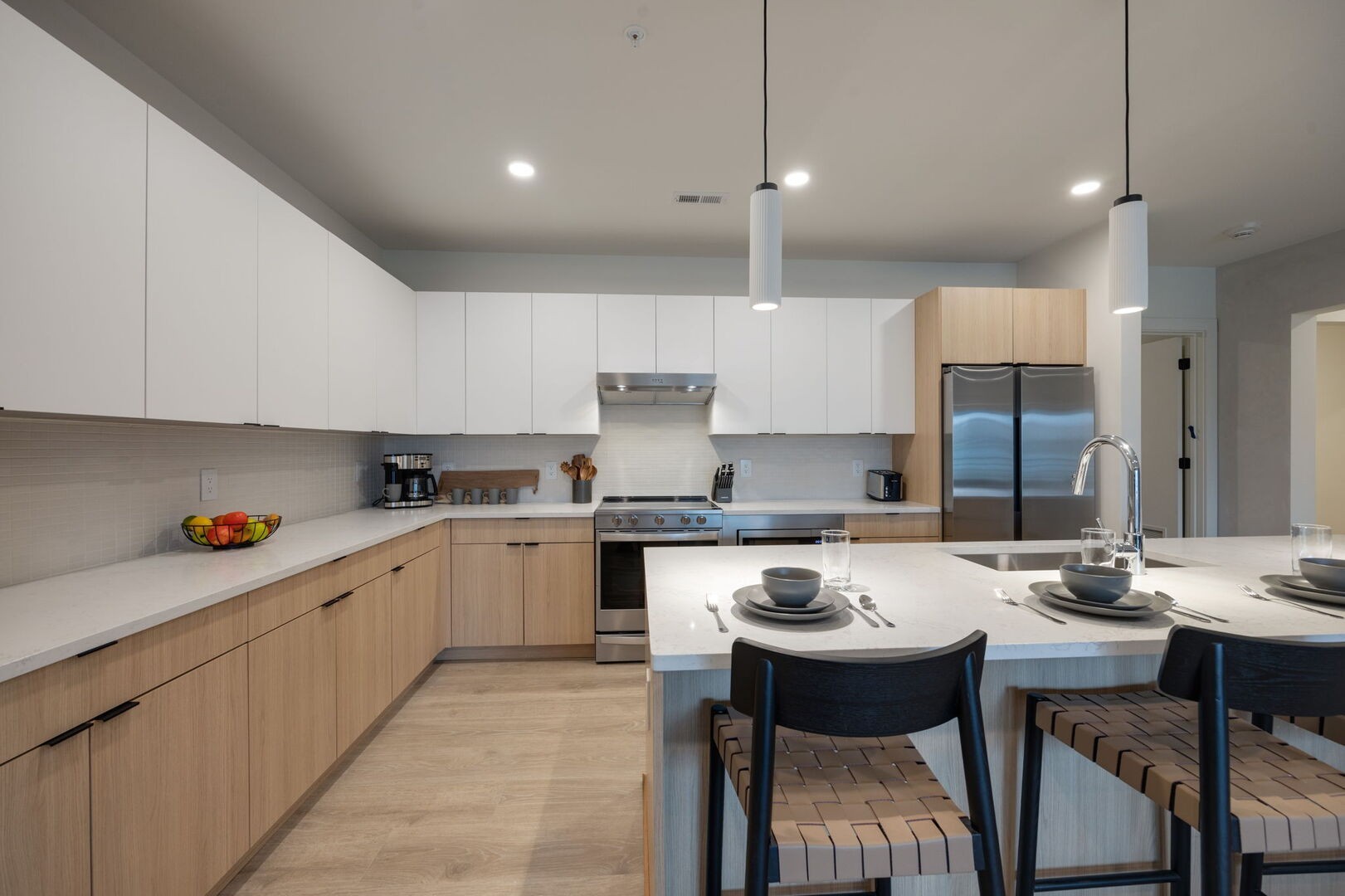 635 7th Ave, S Unit: 311