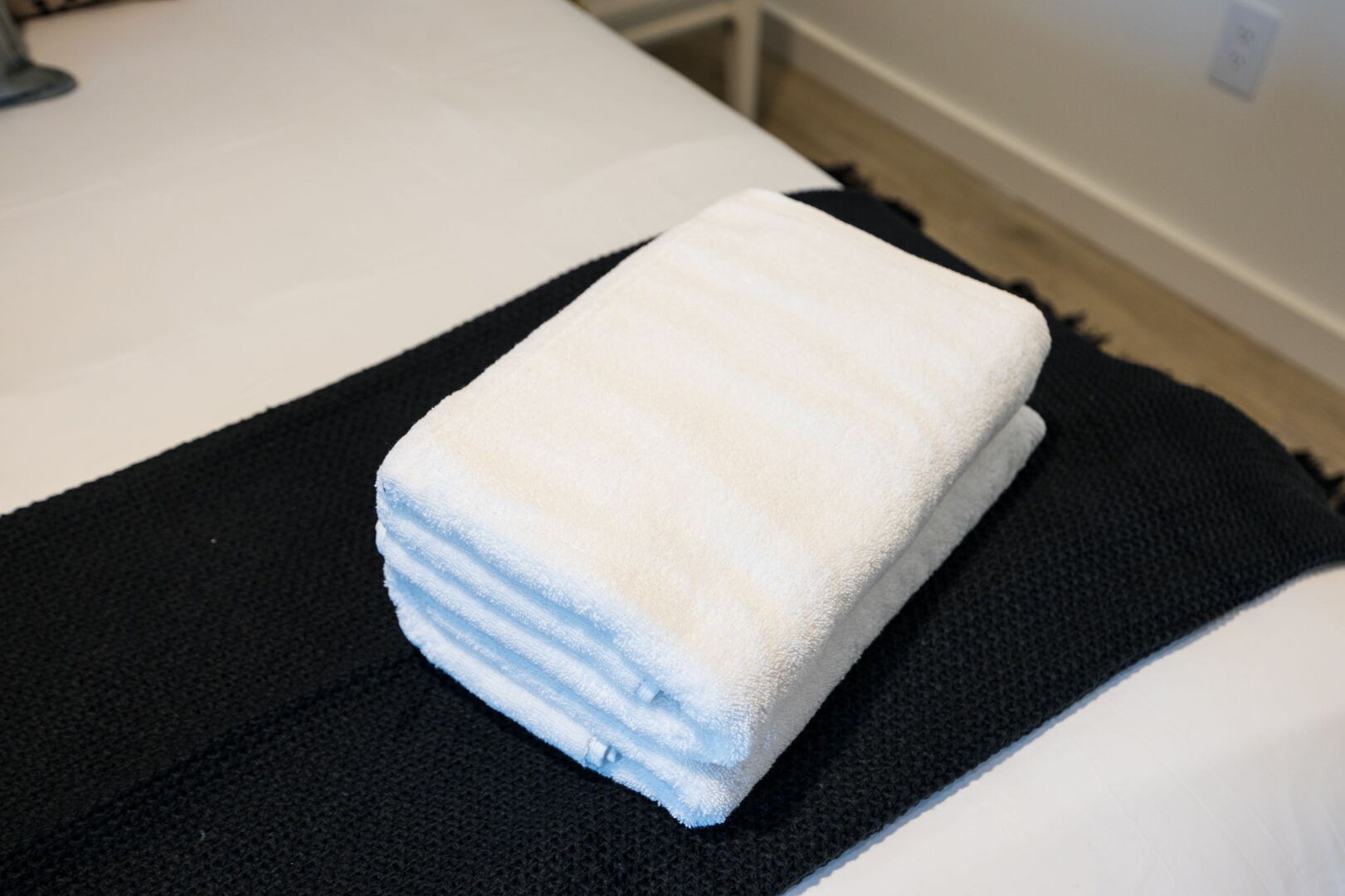 635 7th Ave, S Unit: 311