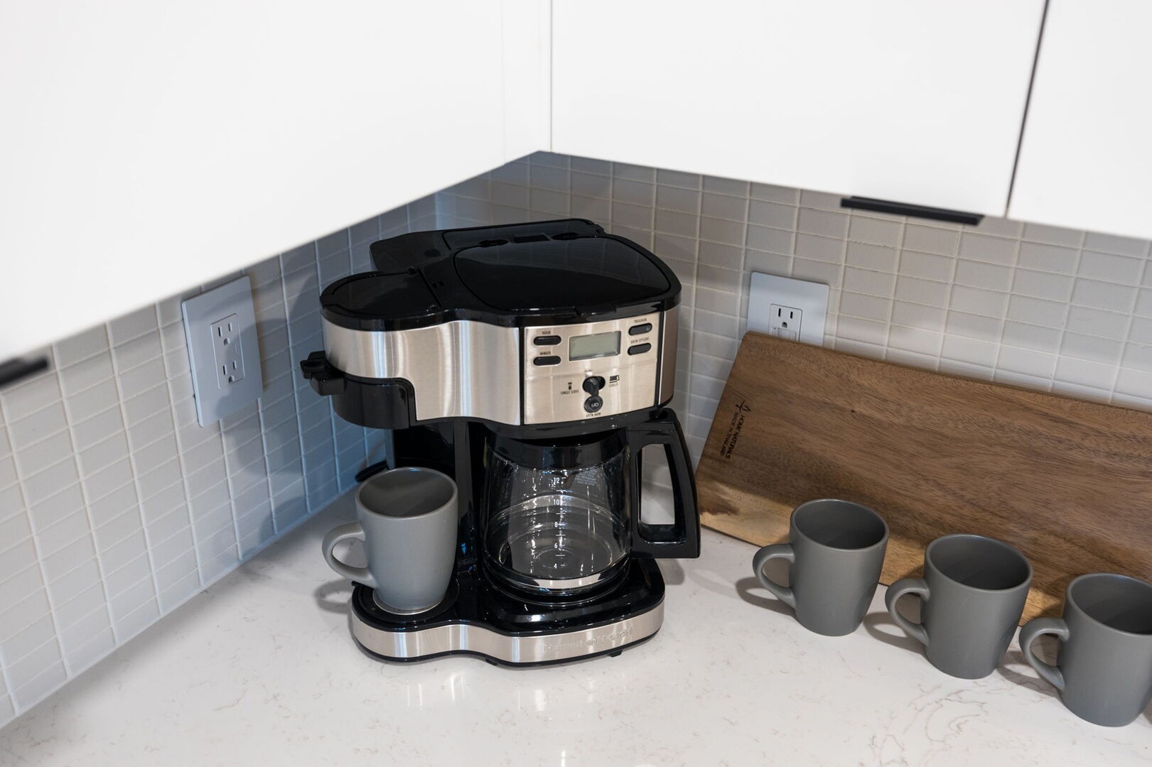 635 7th Ave, S Unit: 311