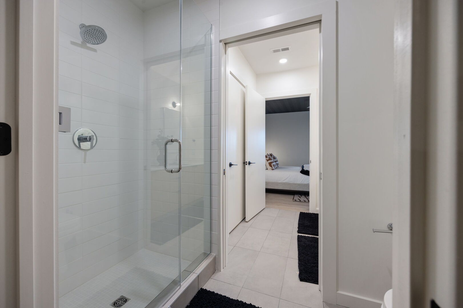 635 7th Ave, S Unit: 311