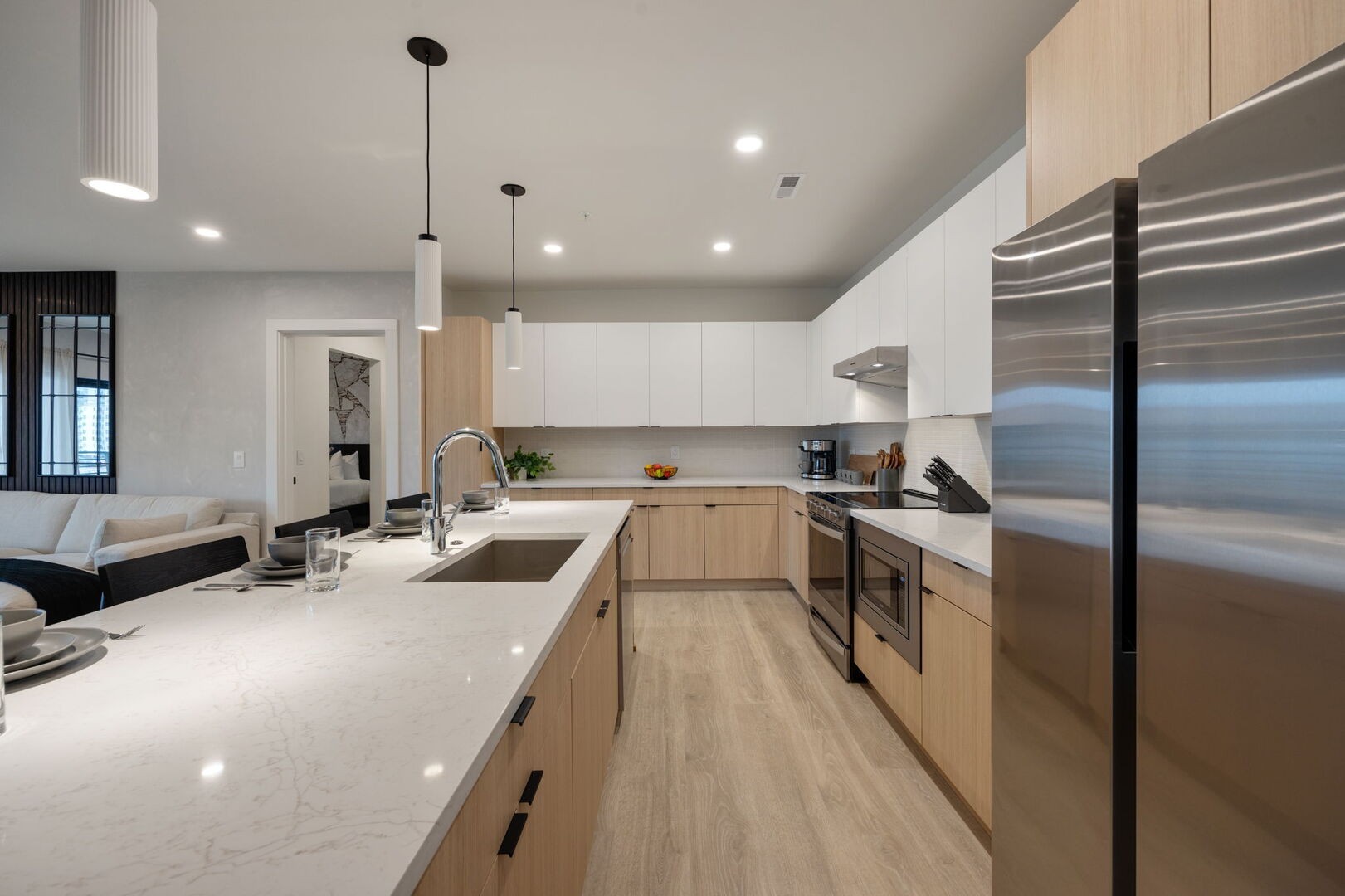 635 7th Ave, S Unit: 311