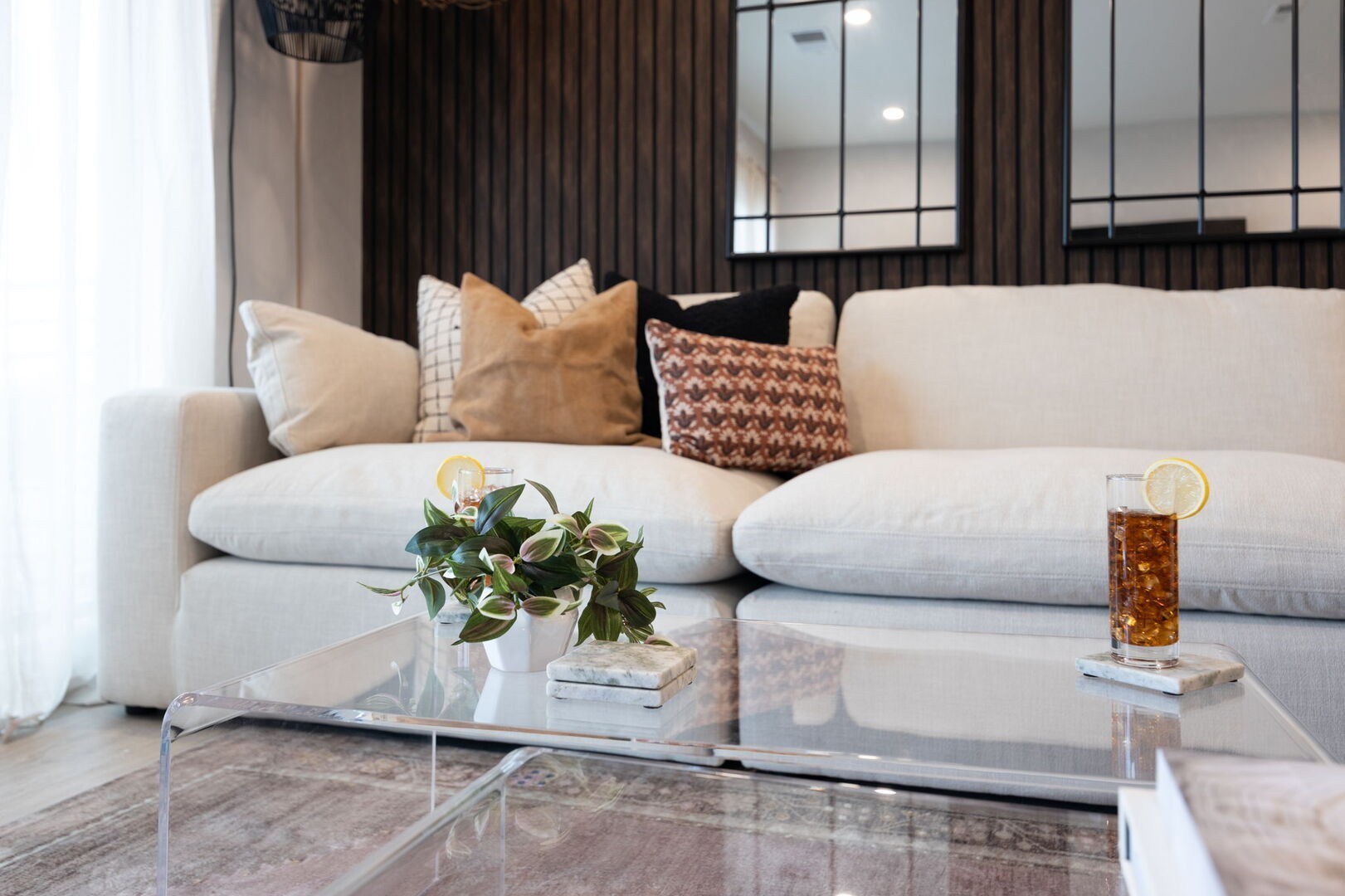 635 7th Ave, S Unit: 311