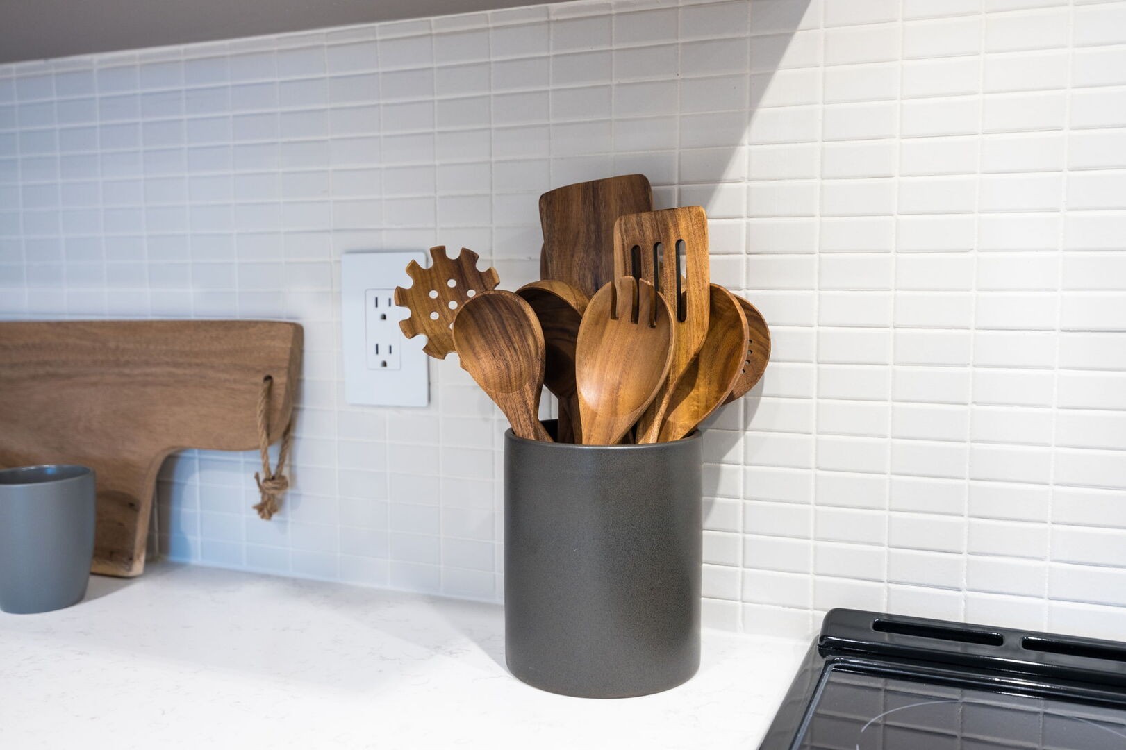 635 7th Ave, S Unit: 311