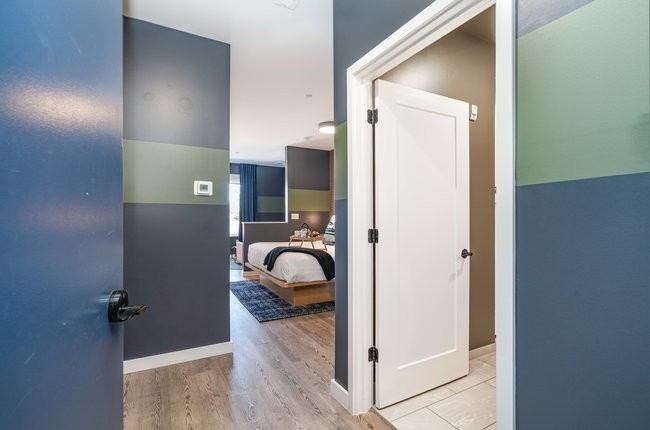 50 Music Sq, W Unit: 406