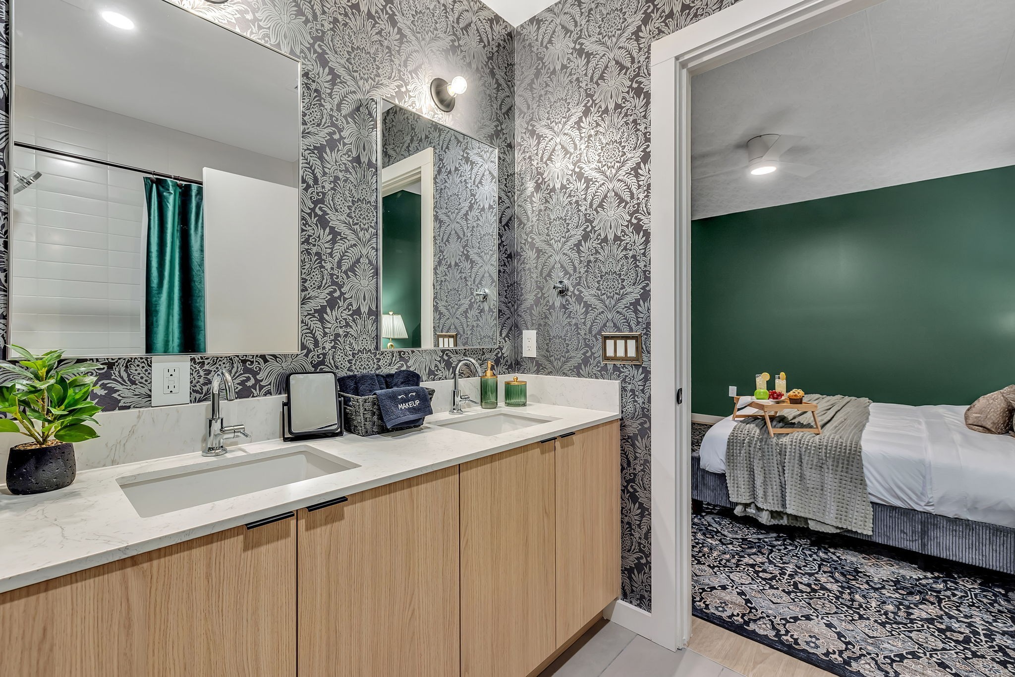 635 7th Ave, S Unit: 504